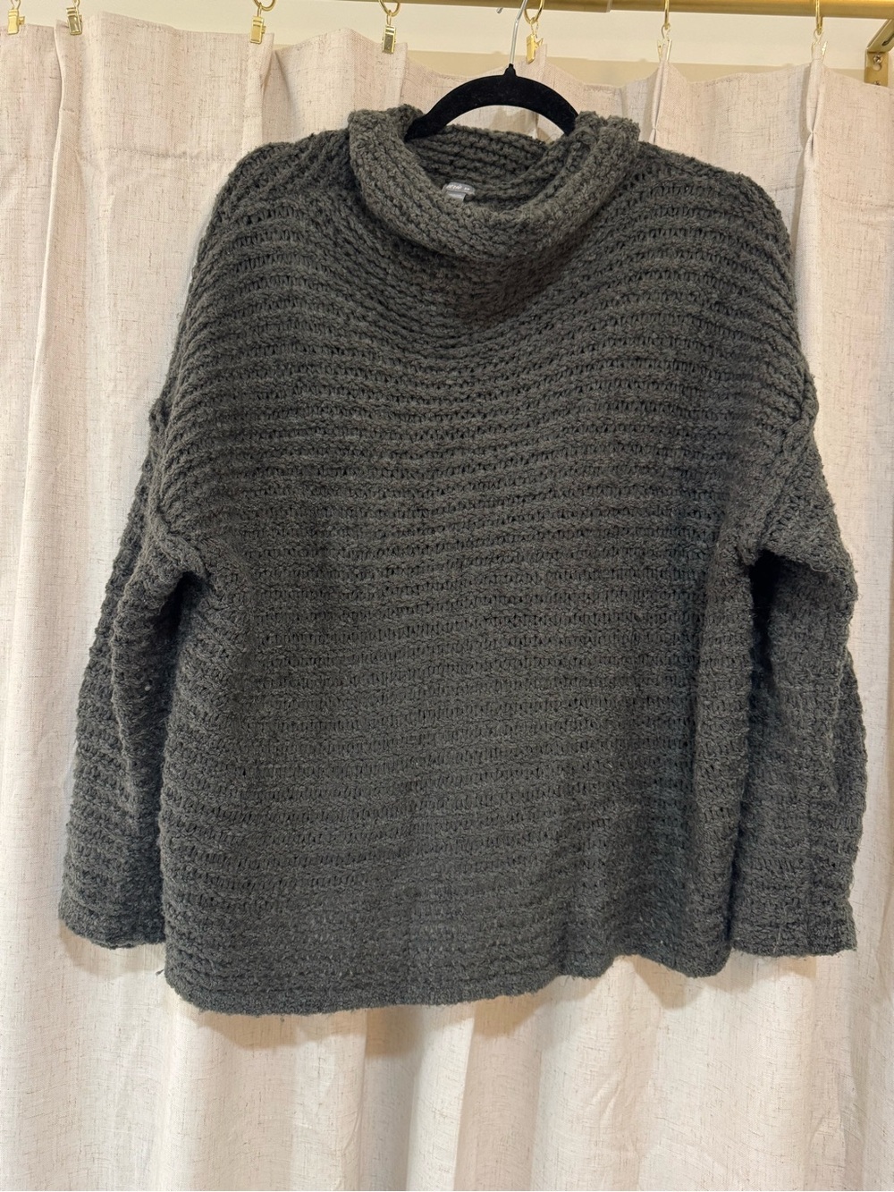 aerie Dark Charcoal Chunky Turtleneck Sweater